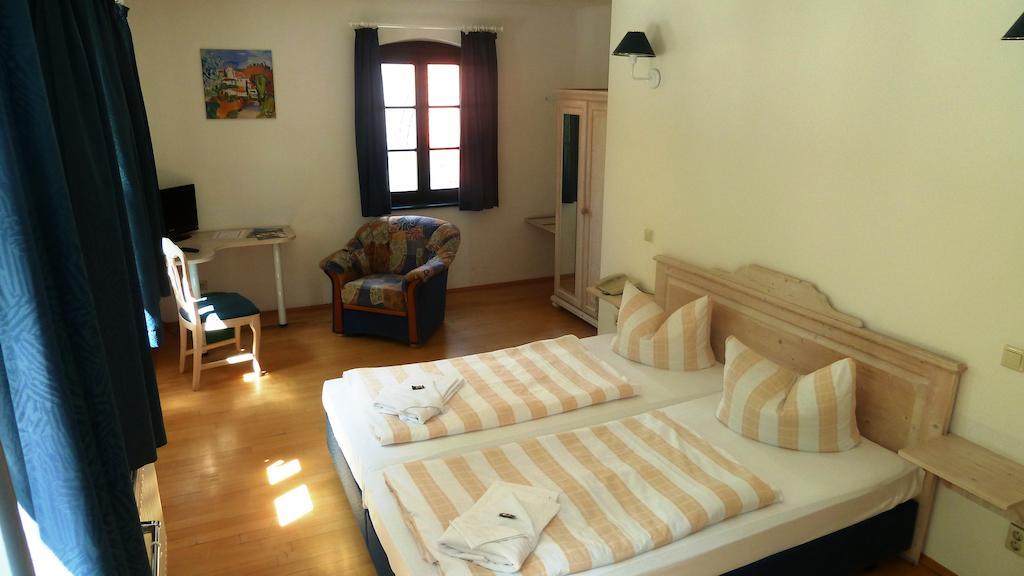 Mb Hotel Weisser Hirsch Hohnstein Cameră foto